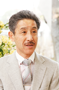 森山ケアセンター 介護老人保健施設 施設長 髙井 豊